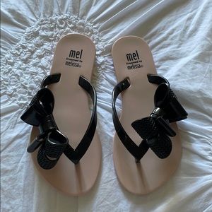 Mini Melissa Harmonic Bow sandal size 12M